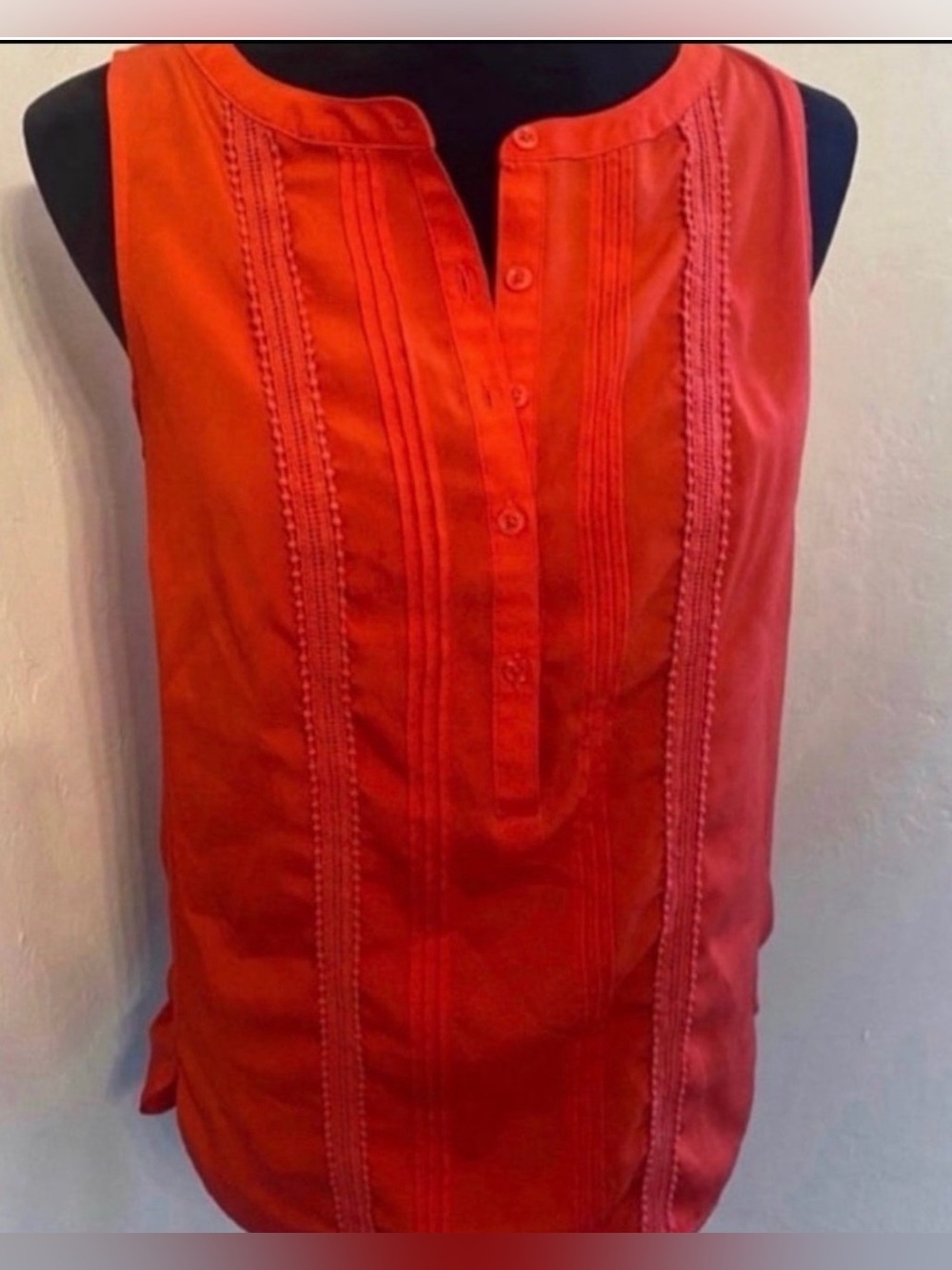 Women’s Sleeveless Pintuck Button-Front Top - Red (Size S)